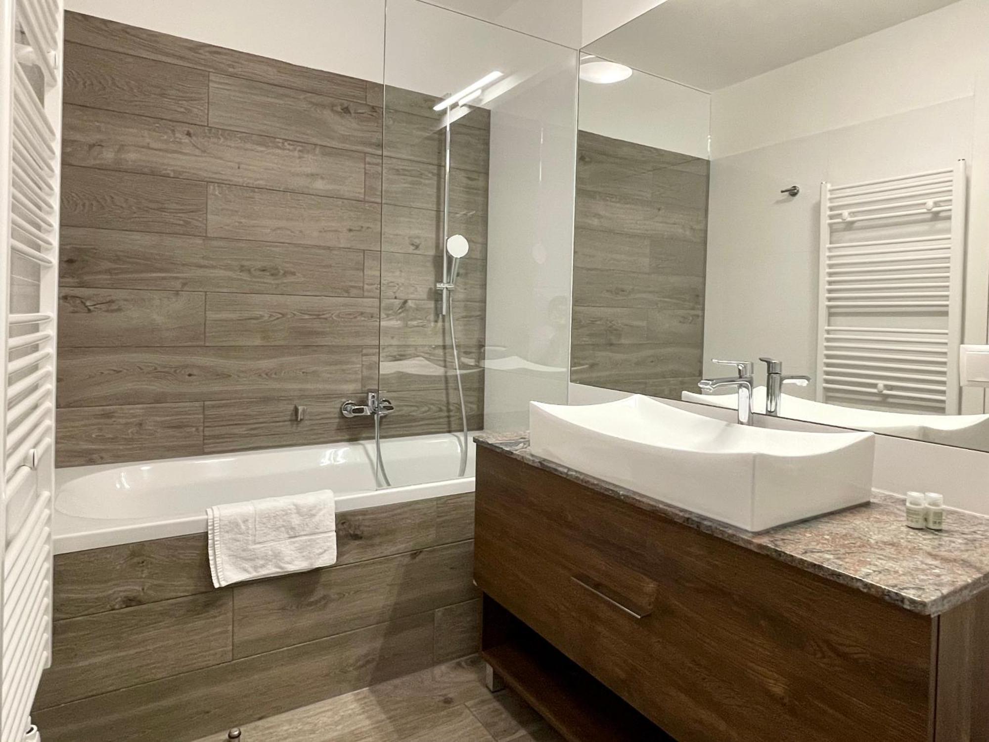 Apartments4You Vienna Luaran gambar